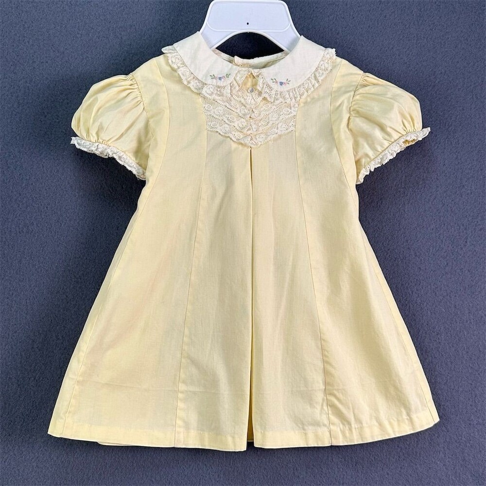 Vintage 1940s Handmade Embroidered Baby Dress 12M Yellow A-Line Crocheted Collar